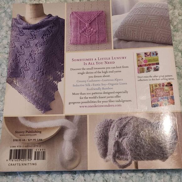 101 small indulgences
Luxury one-skein wonders by Judith Durant - Picture 2 of 2